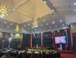 Rapat Paripurna DPRD, Plt Gubernur Dihujani Pertanyaan Soal Dualisme Sekda