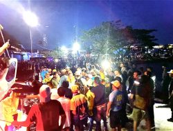 Lautan Manusia sambut Cagub Aliong Mus di Pelabuhan Daruba Morotai