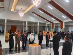 Bupati Halsel Lantik Sejumlah Pejabat Eselon II