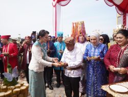Bupati Halut Piet Hein Babua Hadiri Upacara HUT Malut ke-26