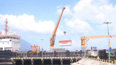 Bupati James Bermohon Layanan Tol Laut, Disperindag Halbar Justru Abaikan