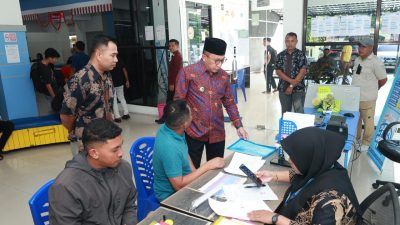 Pastikan Pelayanan Publik Lancar, Wali Kota Ternate Sidak di Sejumlah OPD